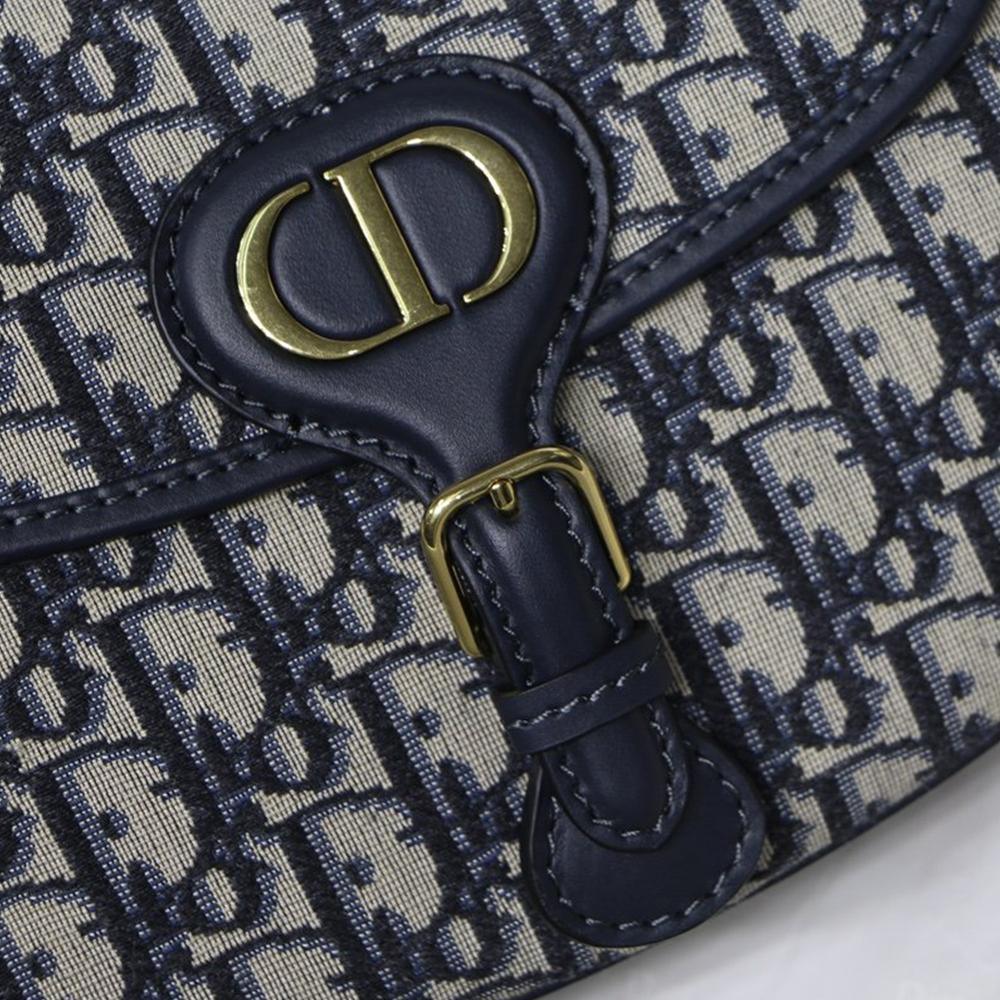 Medium Dior Bobby Bag product image 8, provided for visual reference and product detail review