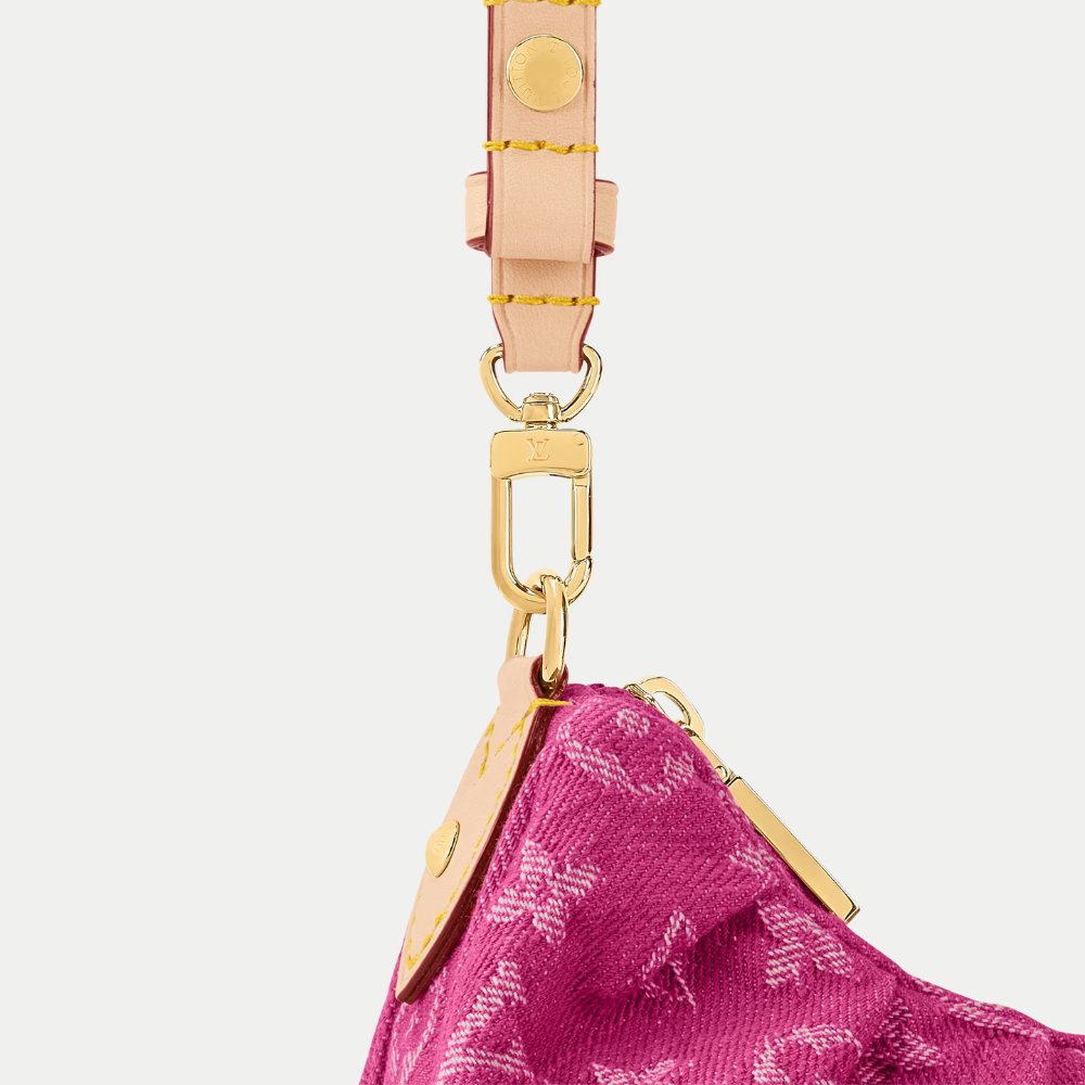 LV Pochette Valley product image 5, provided for visual reference and product detail review