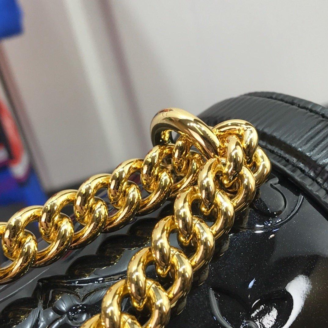 LV Wynwood Handbag product image 6, provided for visual reference and product detail review