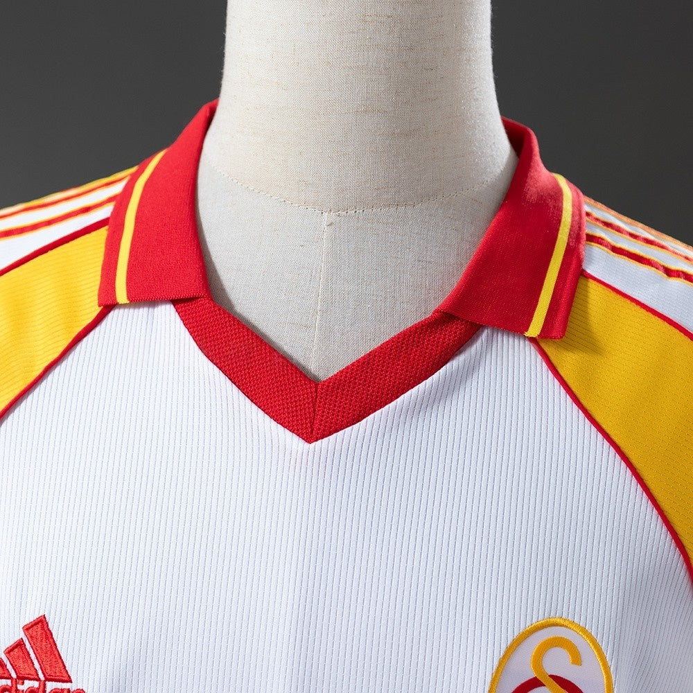 Galatasaray Jersey 1999-00 Away Retro Football Kit product image 7