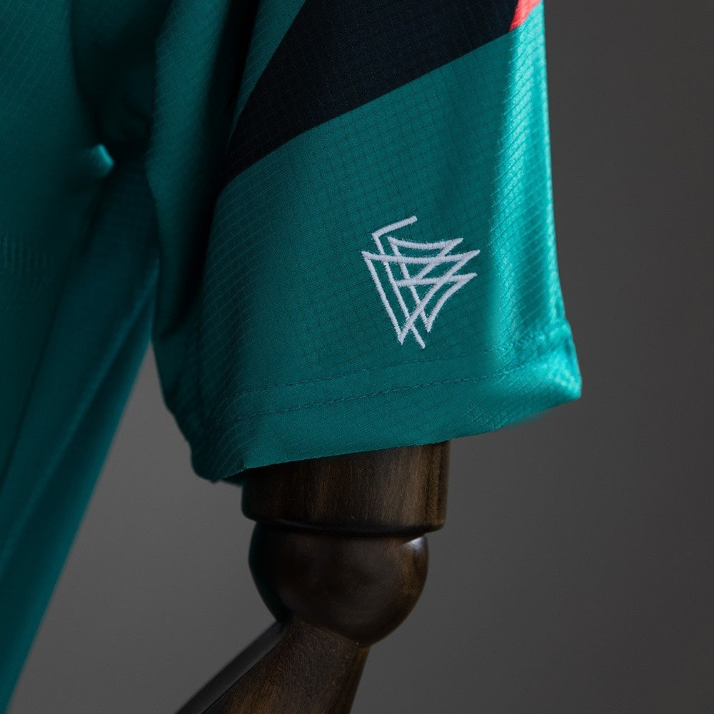 Germany Jersey 1994 Away Retro Football Kit product image 3