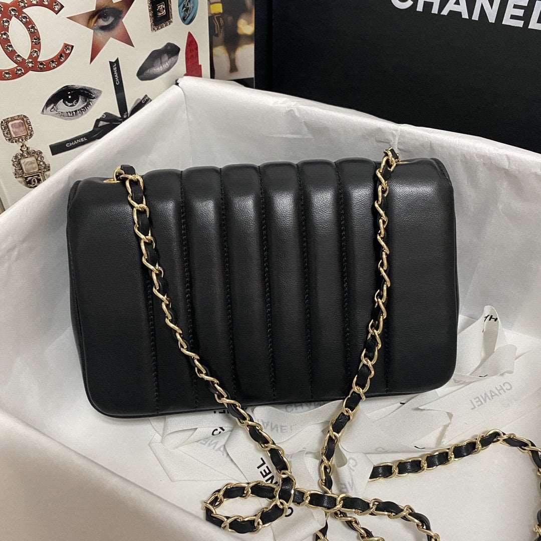 Chanel Flap Bag product image 3, provided for visual reference and product detail review