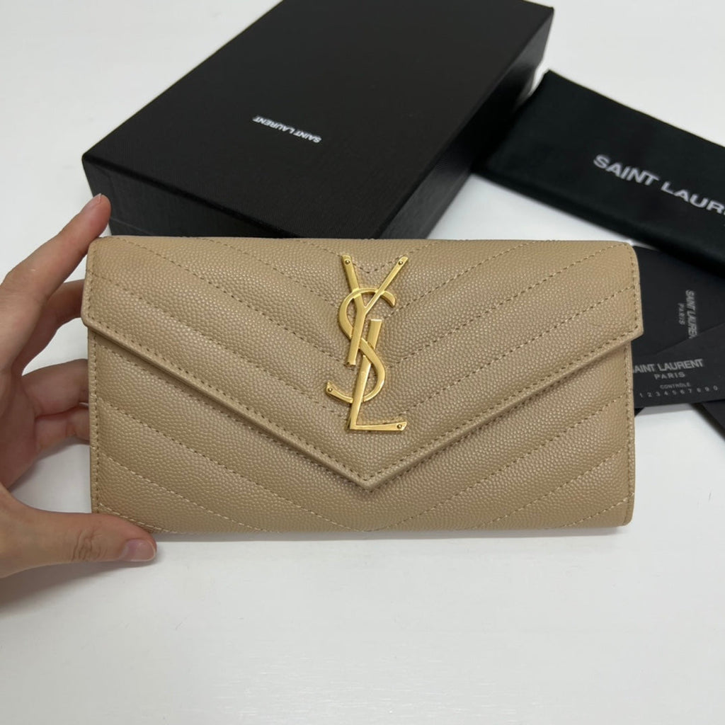YSL Long Wallet Beige Leather Gold Tone 10772 19cm product image 1, provided for visual reference and product detail review