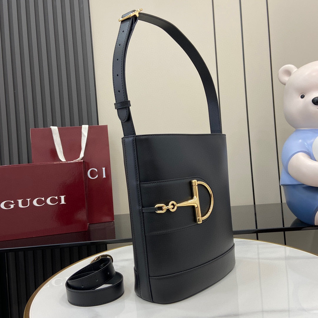 Gucci Small Horsebit Embellished Leather Bucket Bag - Black product image 11, provided for visual reference and product