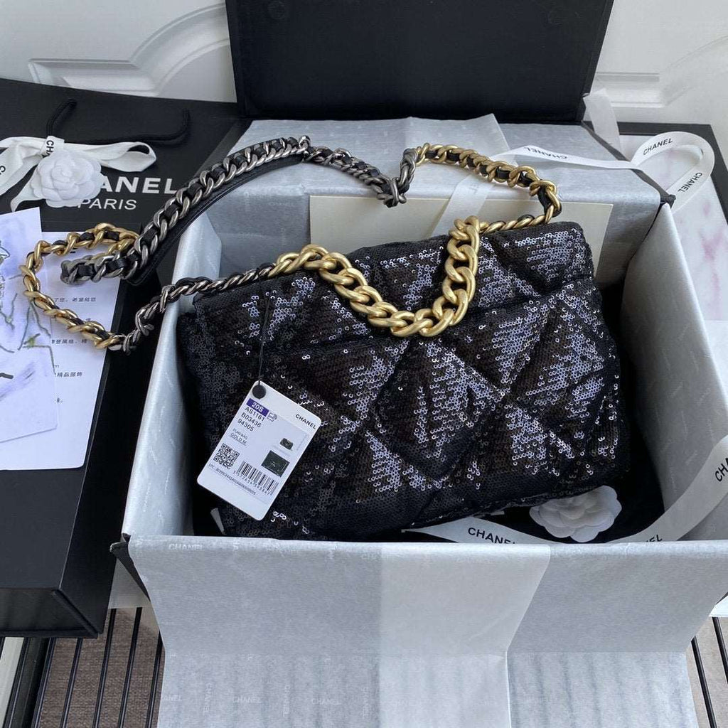 Chanel 19 Sequin Flap Bag Black product image 3, provided for visual reference and product detail review