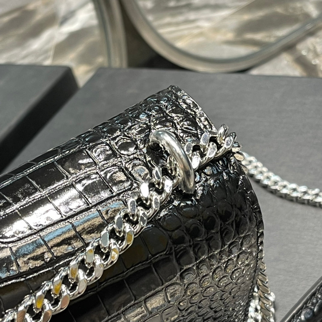 YSL Sunset Bag 422906 - Black product image 5, provided for visual reference and product detail review