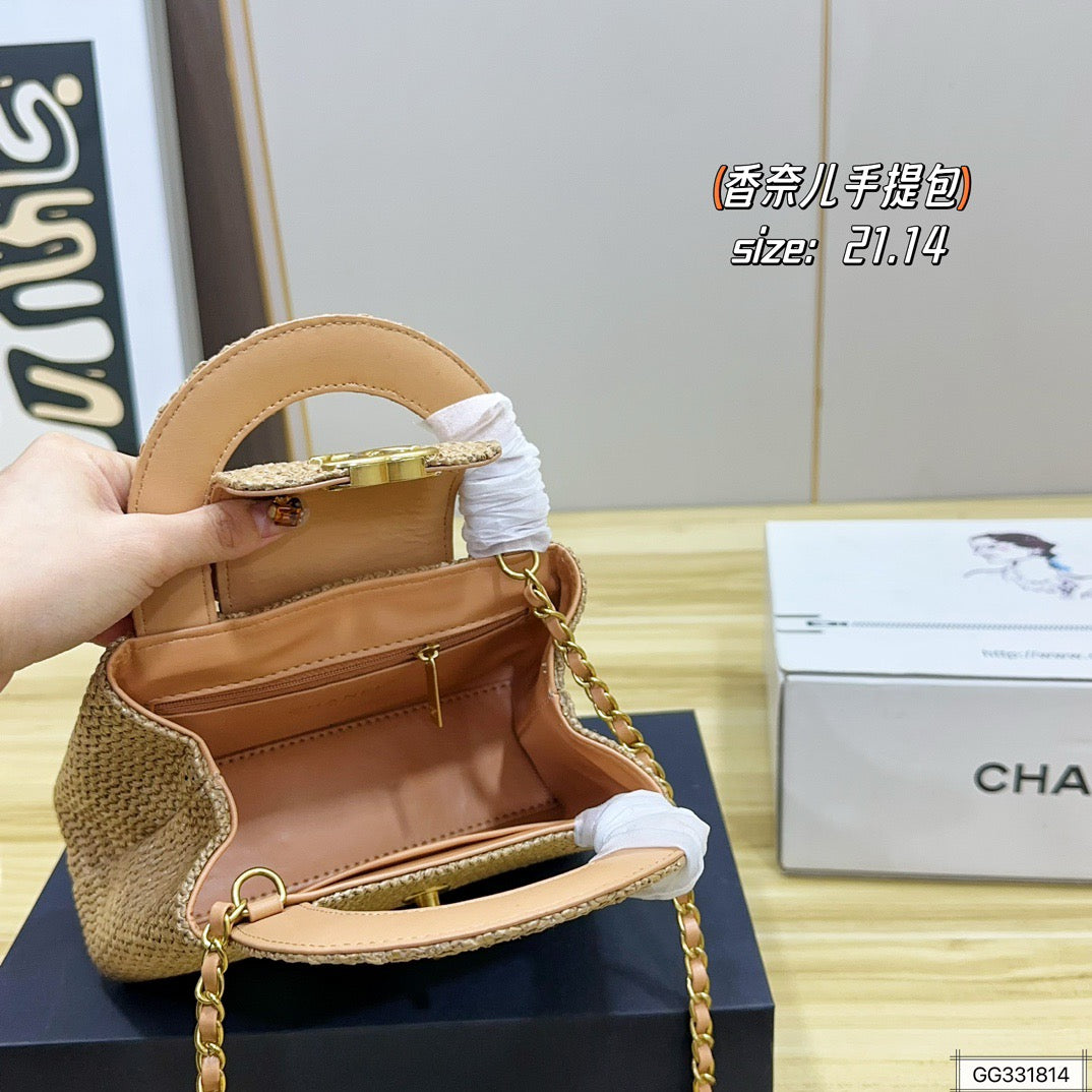 Serenityll 200108 Chanel Bag product image 6, provided for visual reference and product detail review