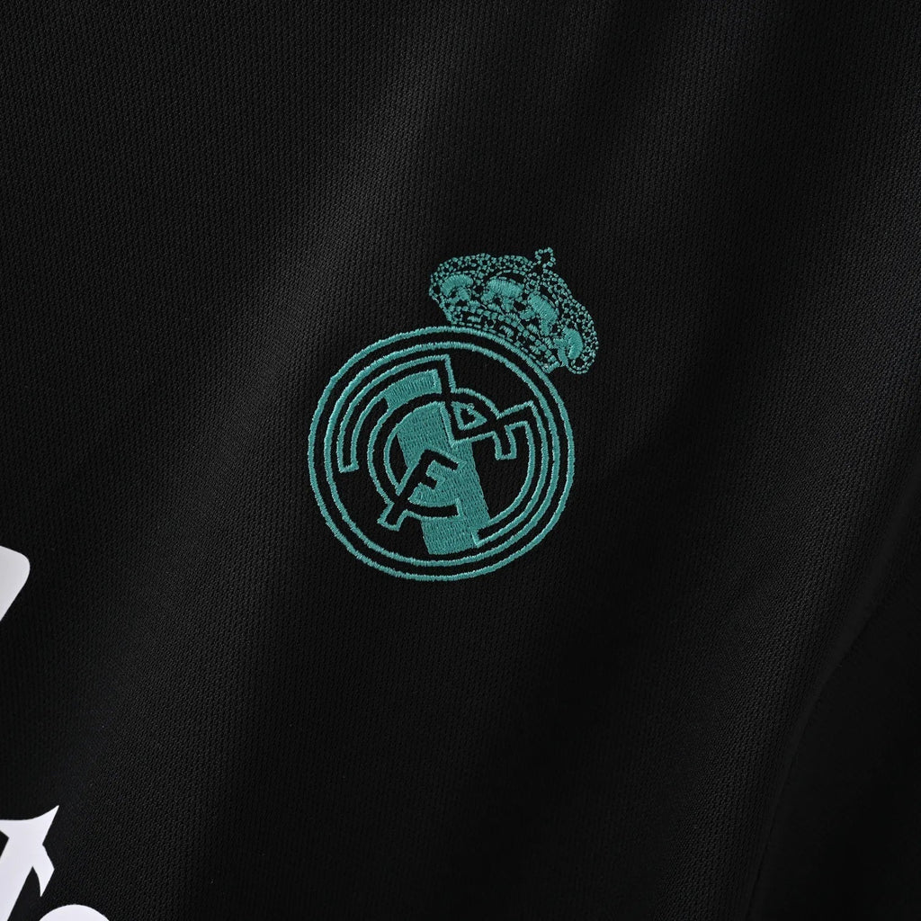 Retro-Real-Madrid-Away-Kit-17/18-Football-Jersey product image 2