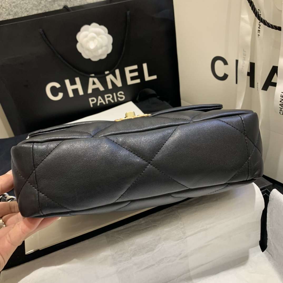 Chanel 19 Small Flap Bag Black product image 5, provided for visual reference and product detail review