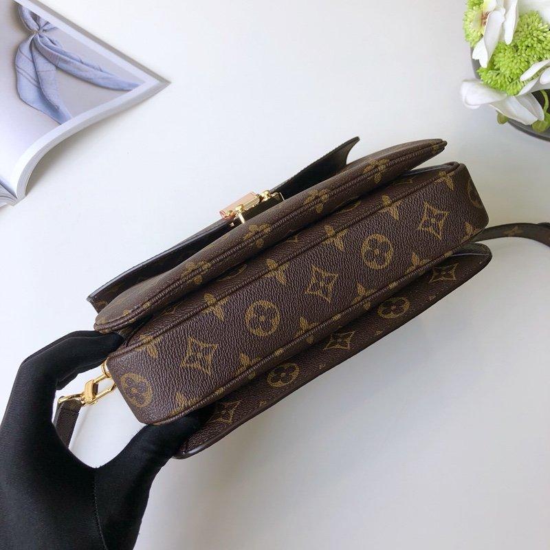 Louis Vuitton Pochette Métis product image 4, provided for visual reference and product detail review