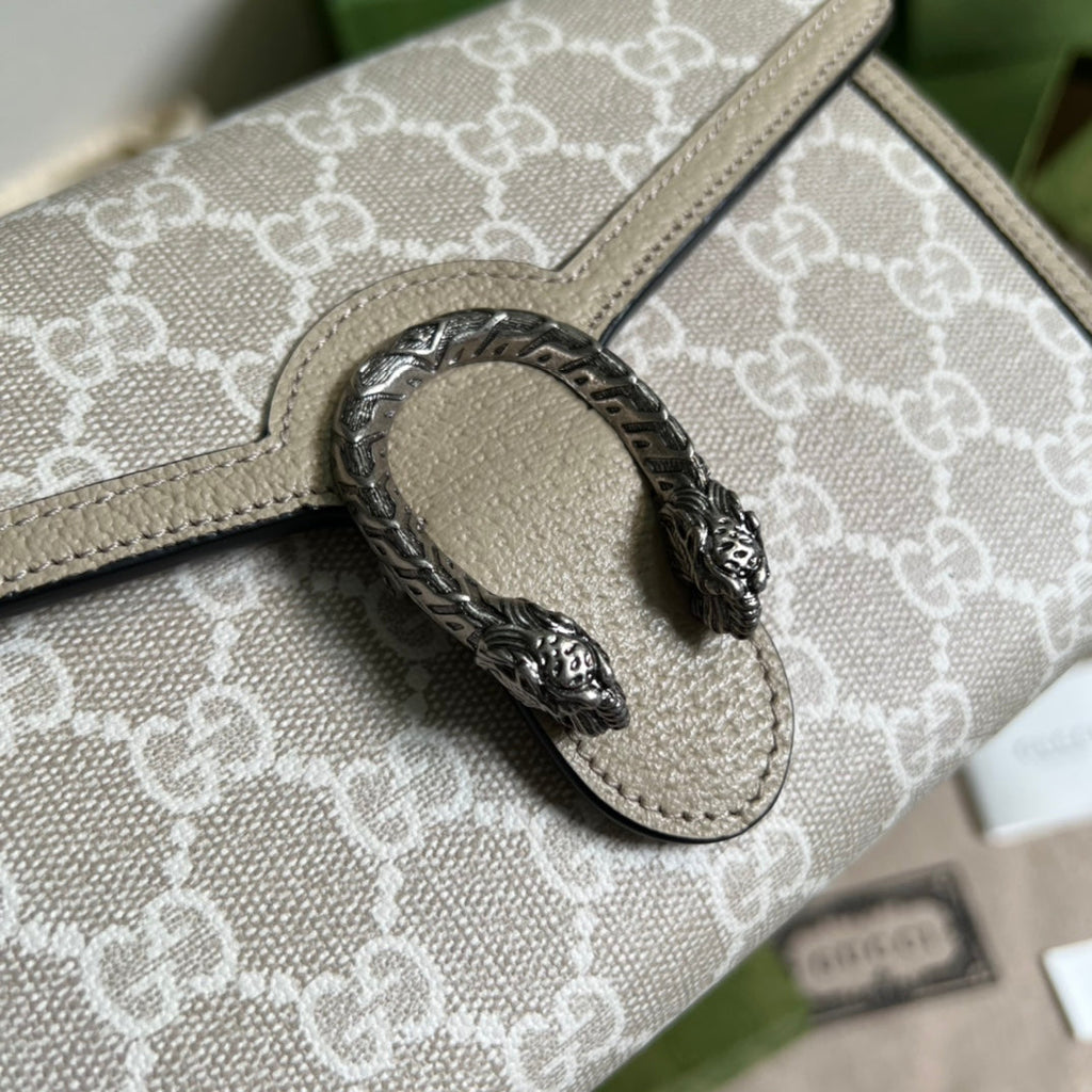 Gucci Dionysus Chain Wallet Beige and White GG Supreme Canvas product image 3, provided for visual reference and product