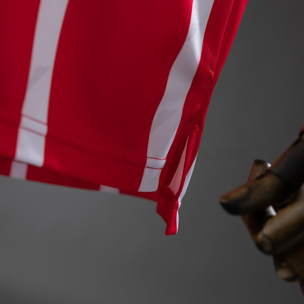 PSV Eindhoven Jersey 1995-96 Home Retro Football Kit product image 3