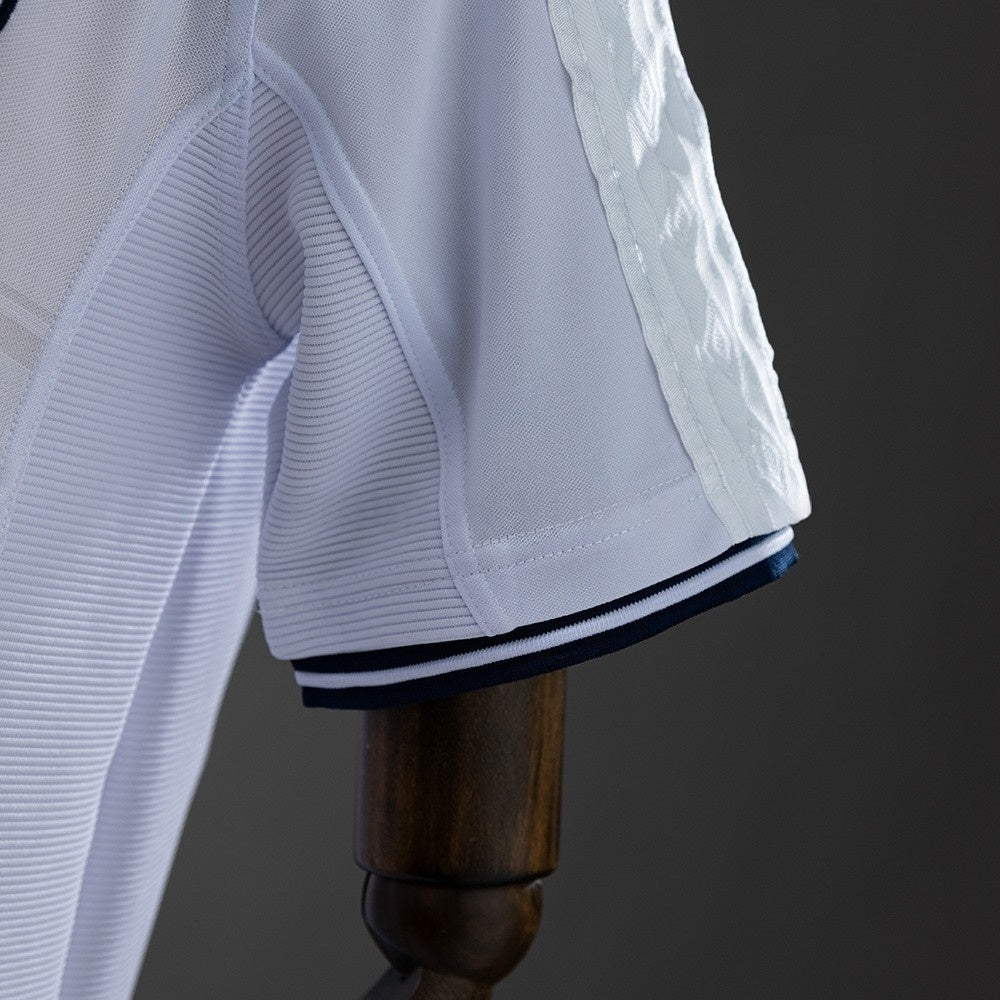 England Jersey 2000 Home Retro Football Kit product image 3