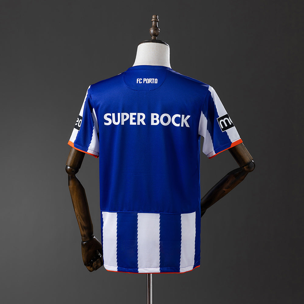 FC Porto Jersey 2010-11 Home Retro Football Kit product image 2