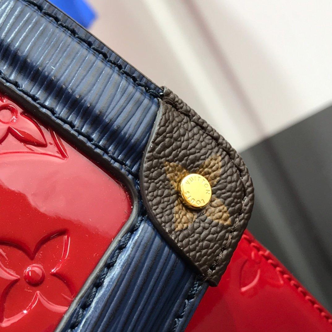 LV Wynwood Handbag product image 7, provided for visual reference and product detail review
