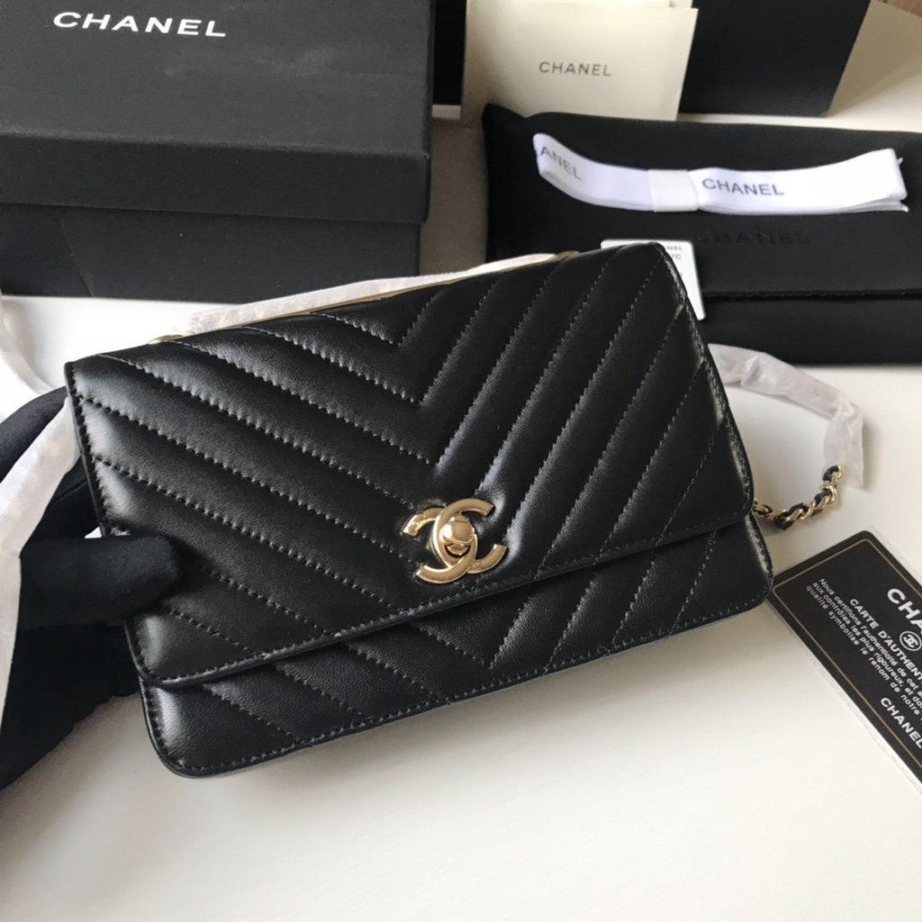Chanel Wallet product image 1, provided for visual reference and product detail review