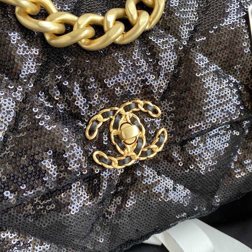 Chanel 19 Sequin Flap Bag Black product image 6, provided for visual reference and product detail review