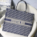 Dior Book Tote Blue product image 1, provided for visual reference and product detail review