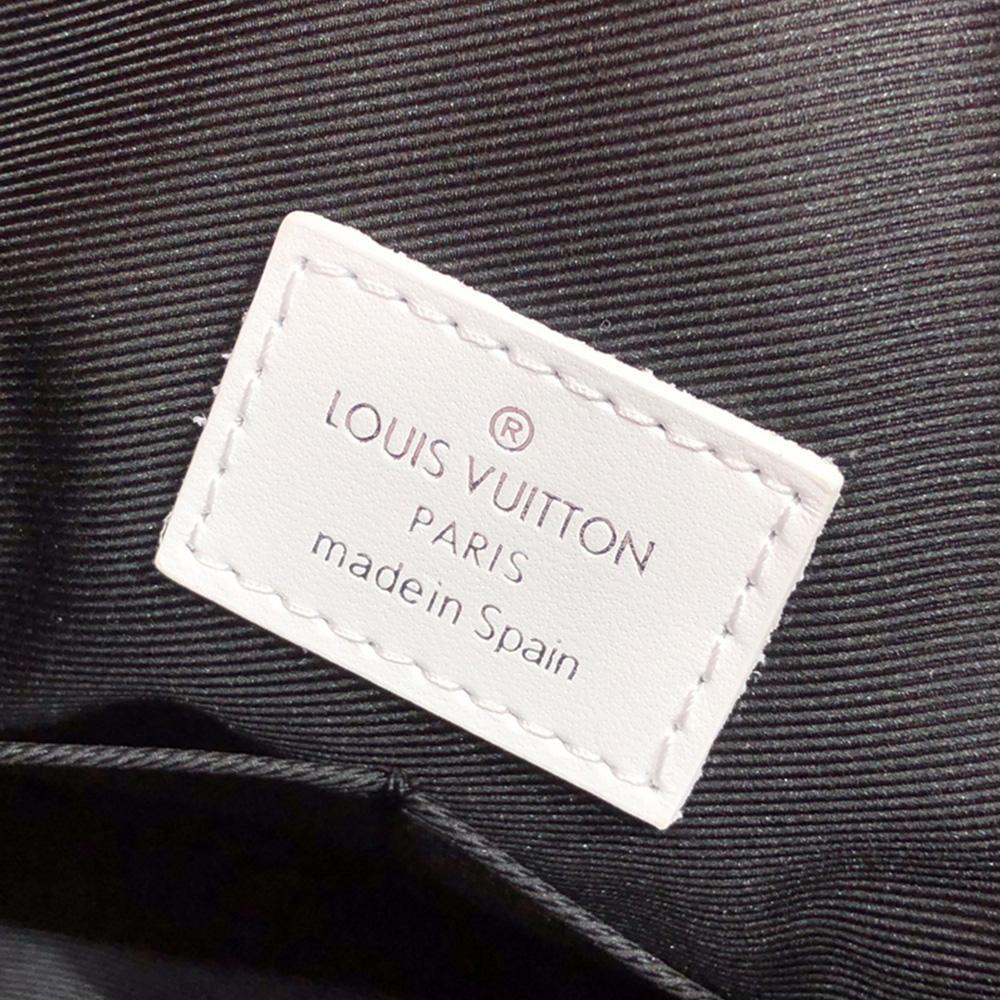 Louis Vuitton Tote Bag product image 9, provided for visual reference and product detail review