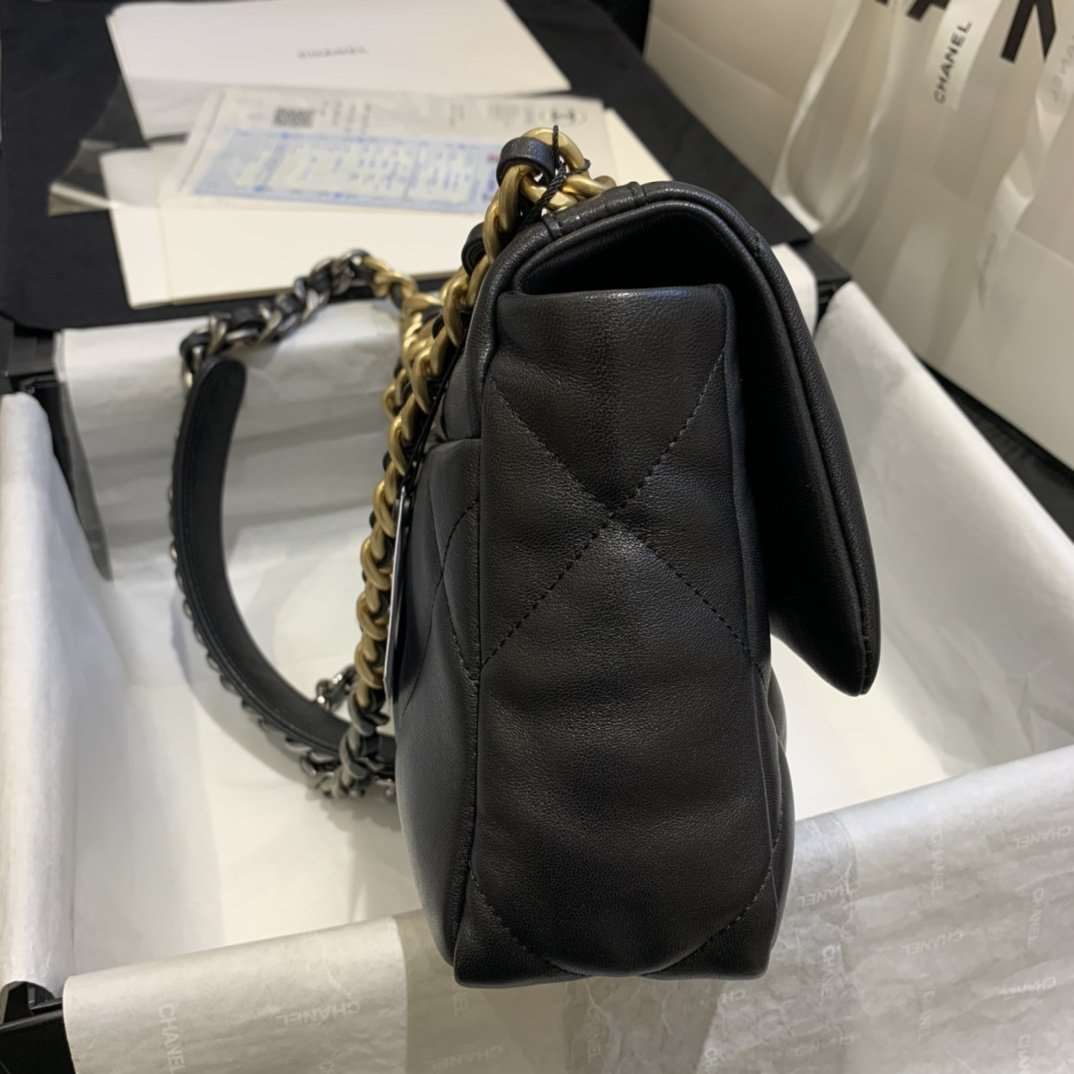 Chanel 19 Small Flap Bag Black product image 4, provided for visual reference and product detail review