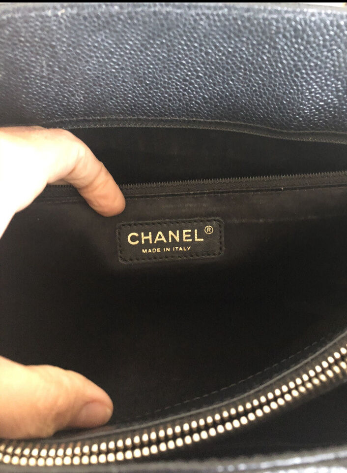 Chanel CC Blackgold Caviar Quilted Grand Shopping Tote product image 4, provided for visual reference and product detail