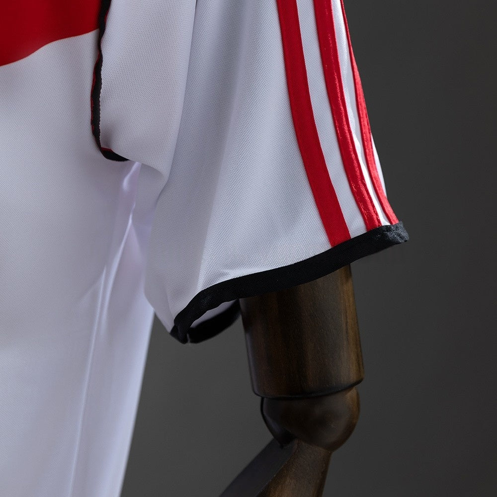 River Plate Jersey 2000-01 Home Retro Football Kit product image 3