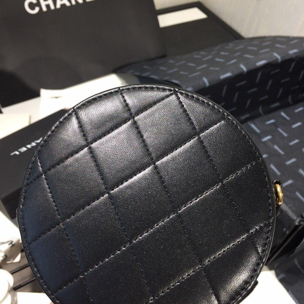 Chanel Pearl Round Clutch with Chain - Black product image 6, provided for visual reference and product detail review