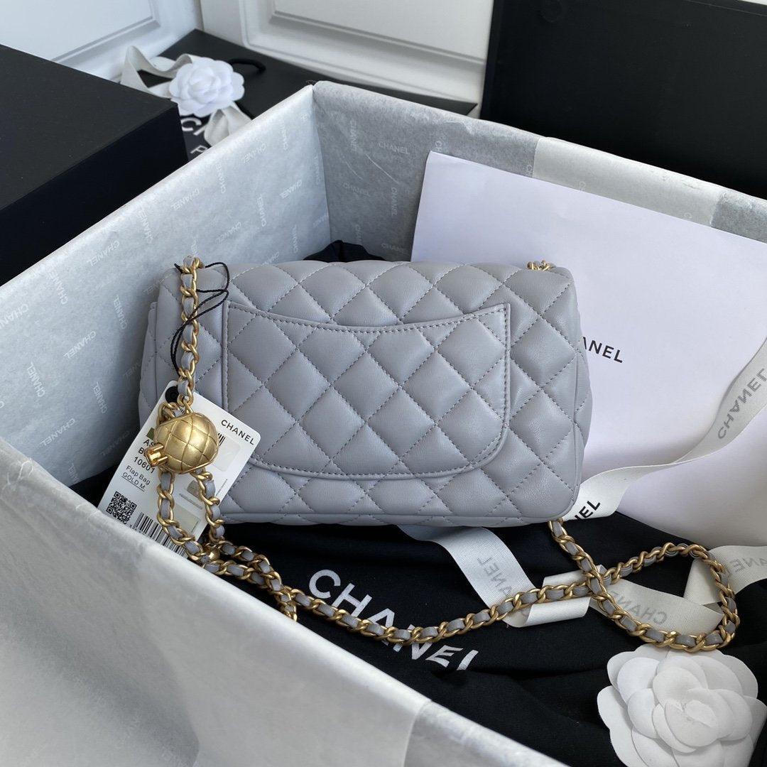 Chanel Pearl Crush Mini Flap Bag Gray product image 2, provided for visual reference and product detail review