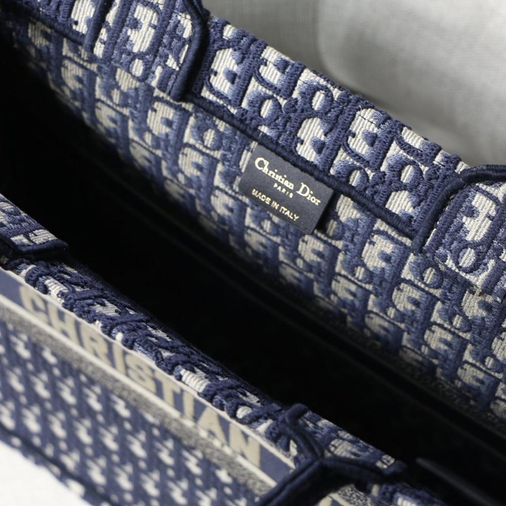 Dior Book Tote Blue product image 9, provided for visual reference and product detail review