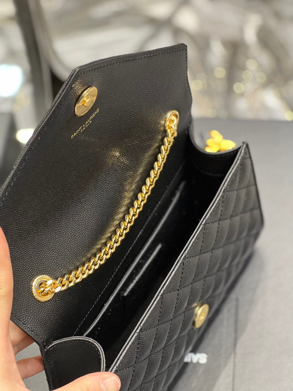 YSL Envelope Bag 21cm 526286 03 - Black product image 3, provided for visual reference and product detail review