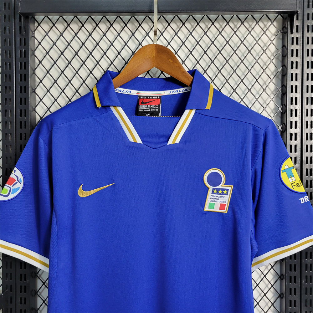 Italy Jersey home Kit 1996 Retro product image 7