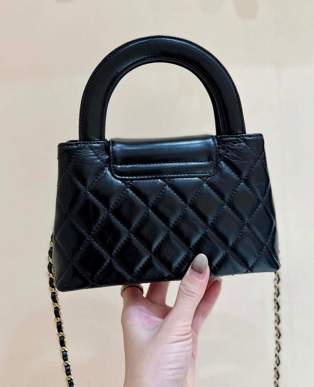 Chanel Kelly Mini Shopping Bag Mini 23K Shiny Aged Calfskin Black product image 3, provided for visual reference and product