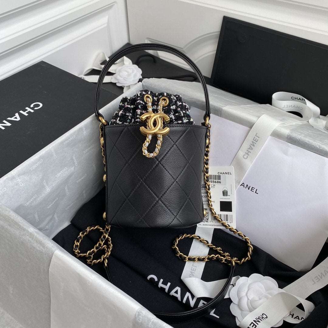 Chanel 2020 Tweed Soul Bucket Bag Black product image 1, provided for visual reference and product detail review