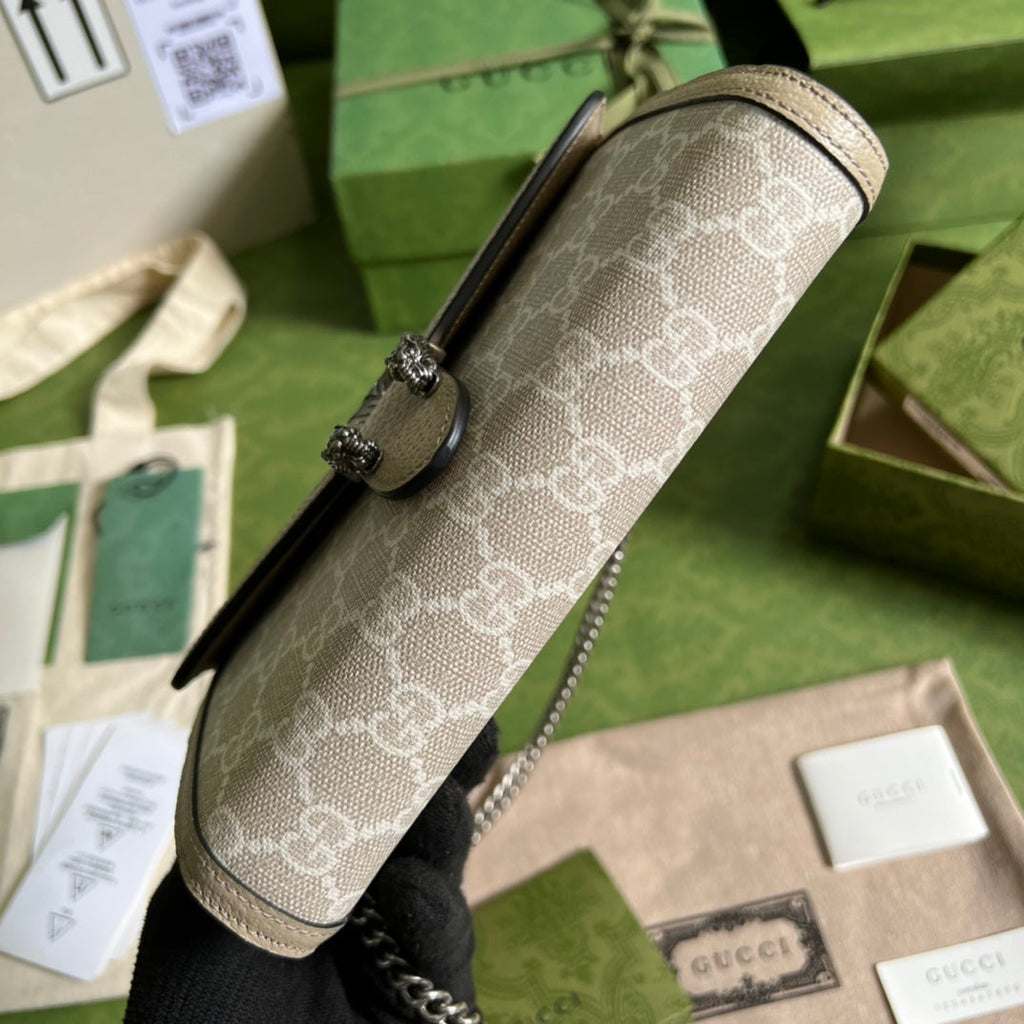 Gucci Dionysus Chain Wallet Beige and White GG Supreme Canvas product image 5, provided for visual reference and product
