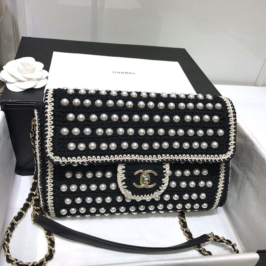 Chanel Vintage Classic Flap Bag product image 1, provided for visual reference and product detail review