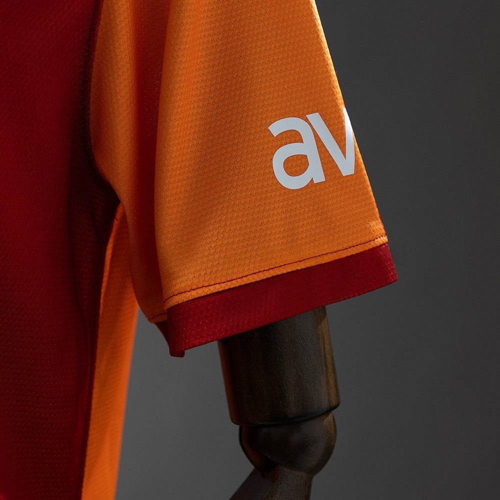Galatasaray Jersey 2013-14 Home Retro Football Kit product image 4