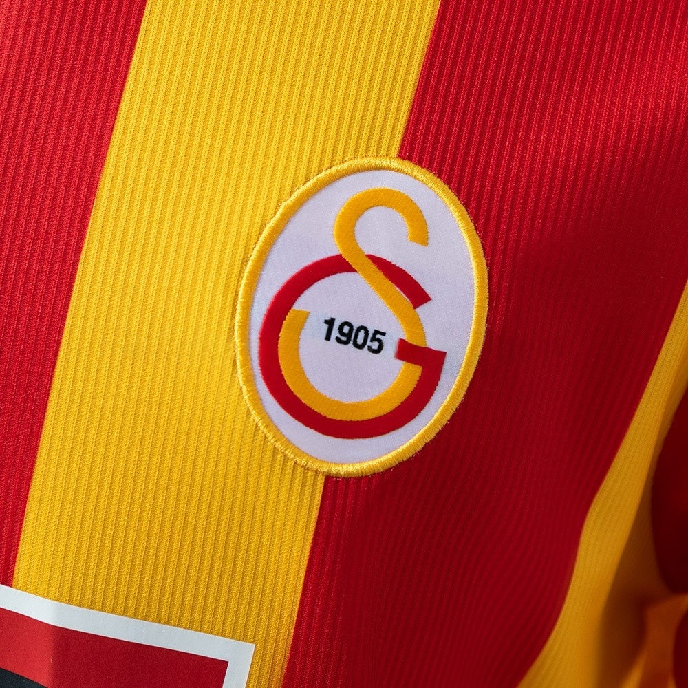 Galatasaray Jersey 1999-00 Home Retro Football Kit product image 6