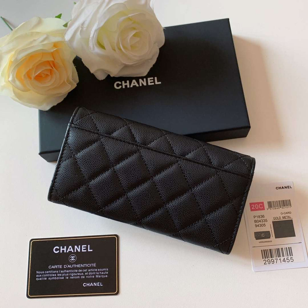 Chanel Caviar Quilted Gusset Flap Wallet product image 5, provided for visual reference and product detail review
