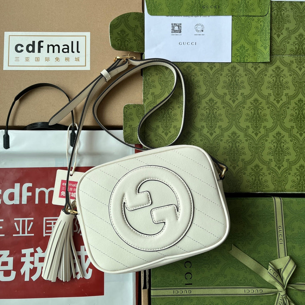 Gucci Blondie Small Shoulder White Leather Bag product image 1, provided for visual reference and product detail review