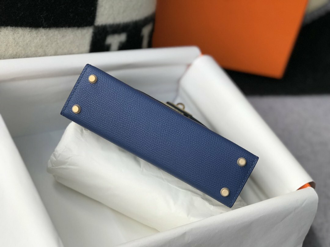 Hermes Handle Bag 19cm Blue product image 5, provided for visual reference and product detail review