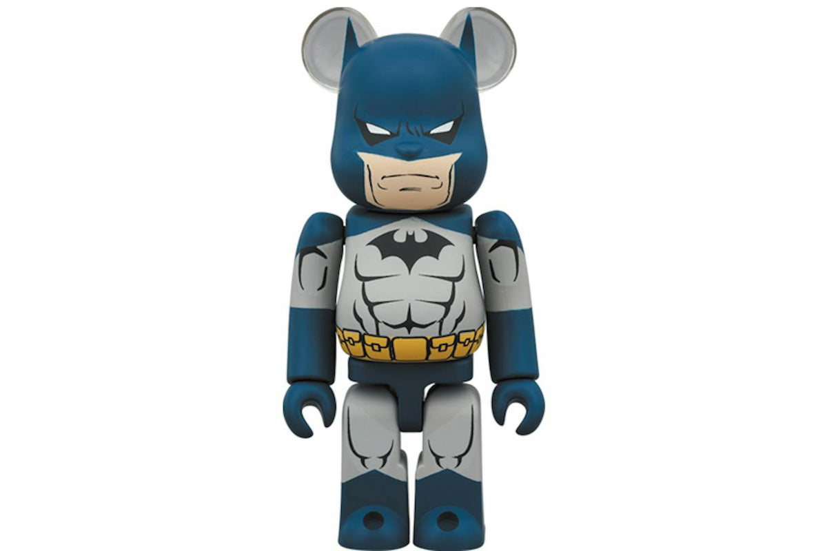 Bearbrick Batman Hush Ver. 100% & 400% Set product image 2, provided for visual reference and product detail review