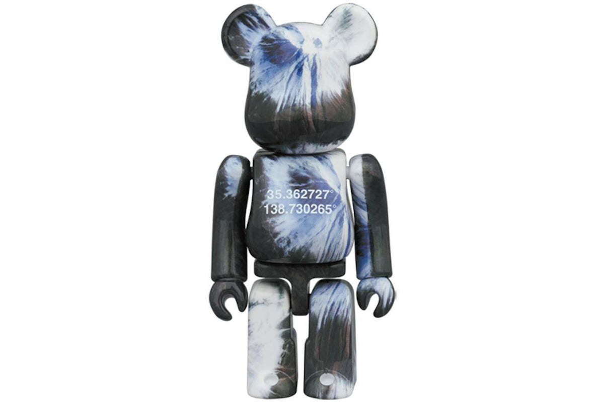 Bearbrick Benjamin Grant Overview Fuji 100% & 400% Set product image 2, provided for visual reference and product detail