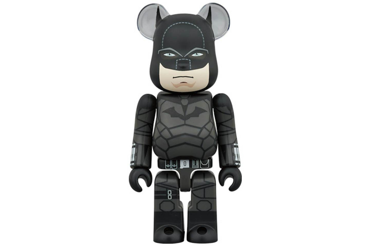Bearbrick The Batman 100% & 400% Set product image 2, provided for visual reference and product detail review