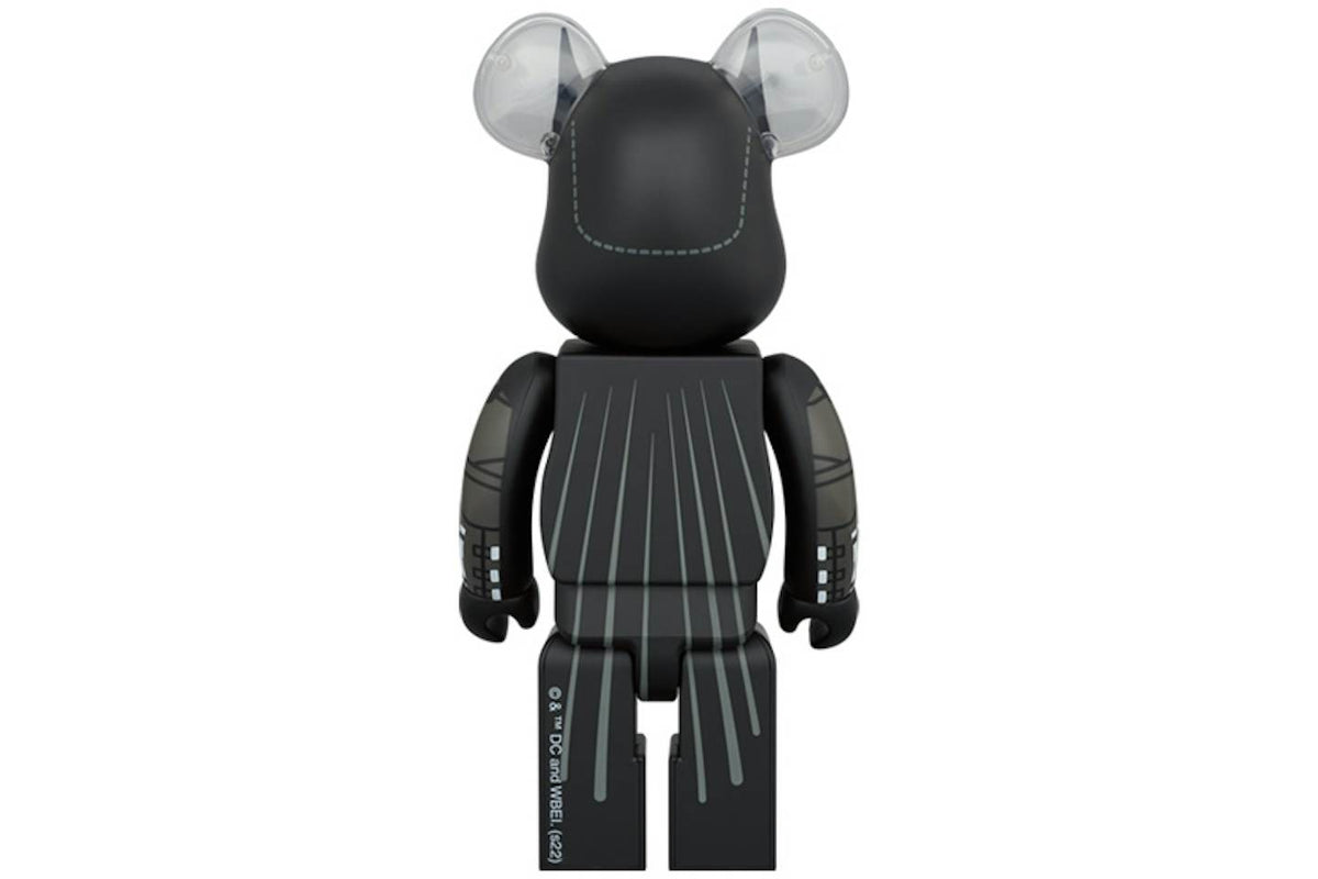 Bearbrick The Batman 100% & 400% Set product image 3, provided for visual reference and product detail review