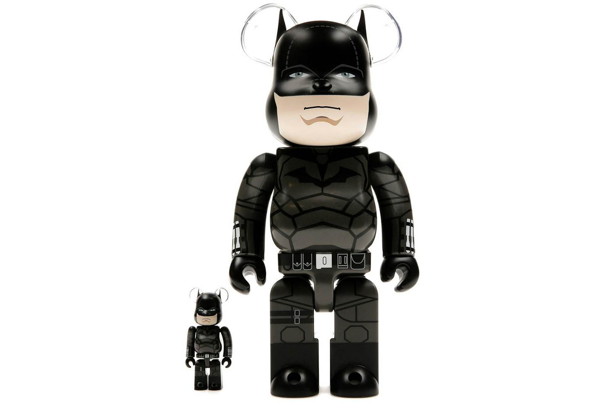 Bearbrick The Batman 100% & 400% Set product image 1, provided for visual reference and product detail review