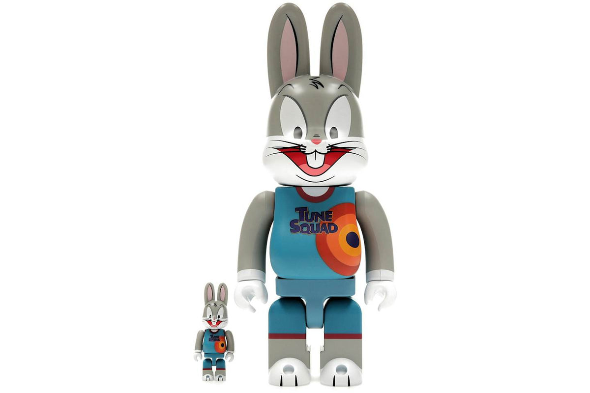 Rabbrick Space Jam: A New Legacy Bugs Bunny Figure Set - 100% & 400%, Grey product image 1, provided for visual reference