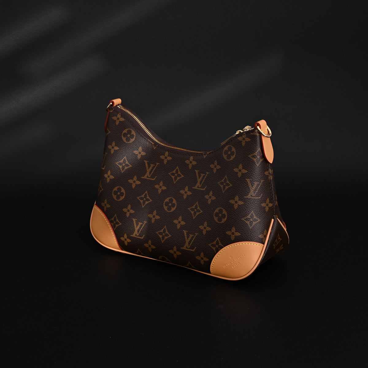 Louis Vuitton Monogram Canvas Shoulder Bag product image 7, provided for visual reference and product detail review