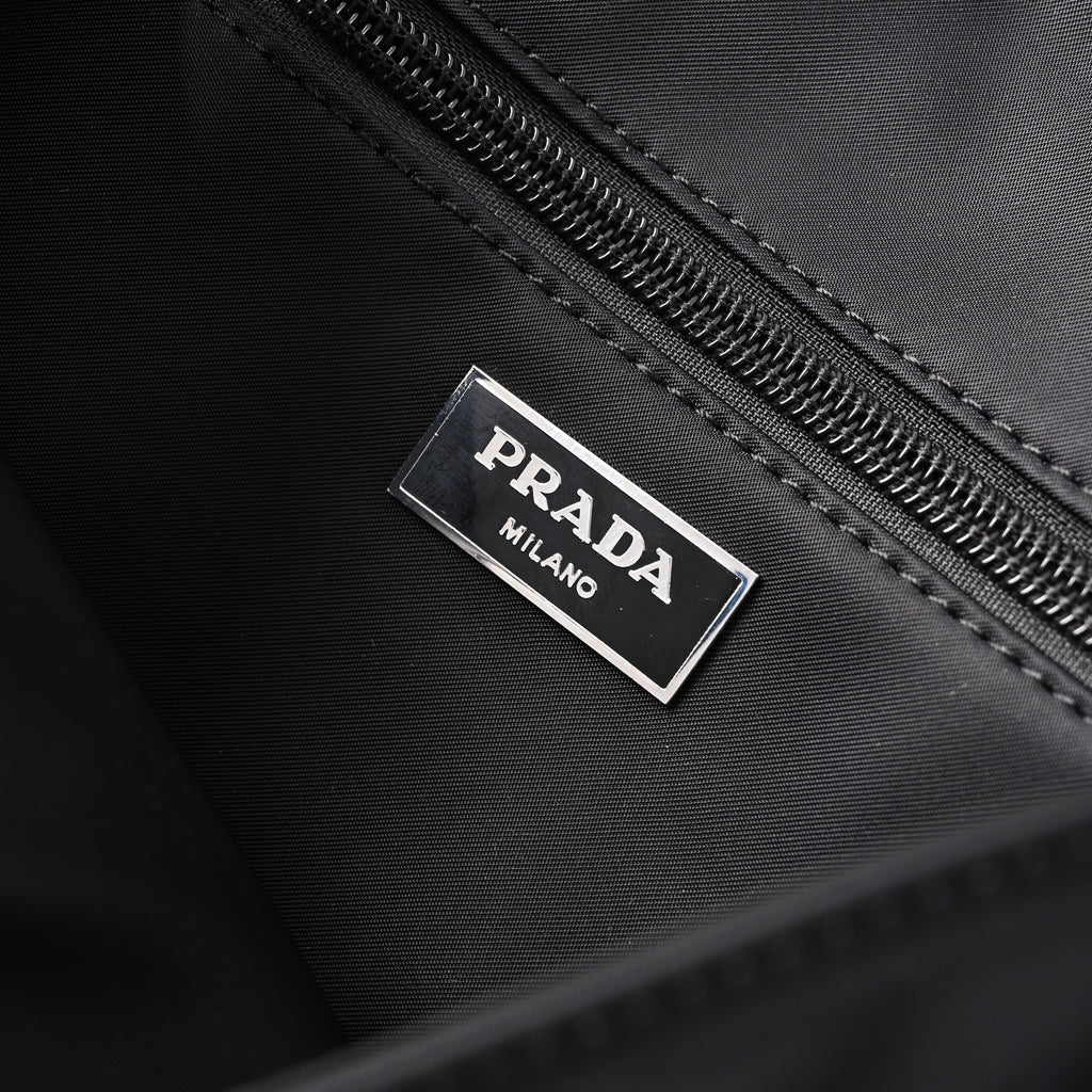 Prada Nylon Black Messenger Bag product image 15, provided for visual reference and product detail review