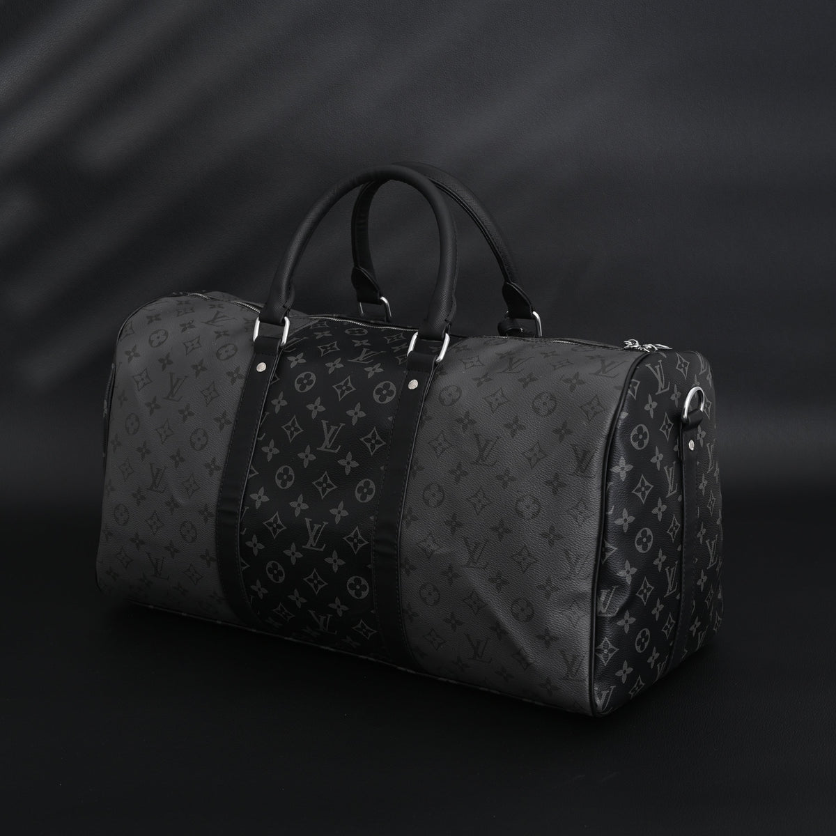 Louis Vuitton Keepall Bandoulière 45 Monogram Eclipse Travel Bag product image 2, provided for visual reference and product