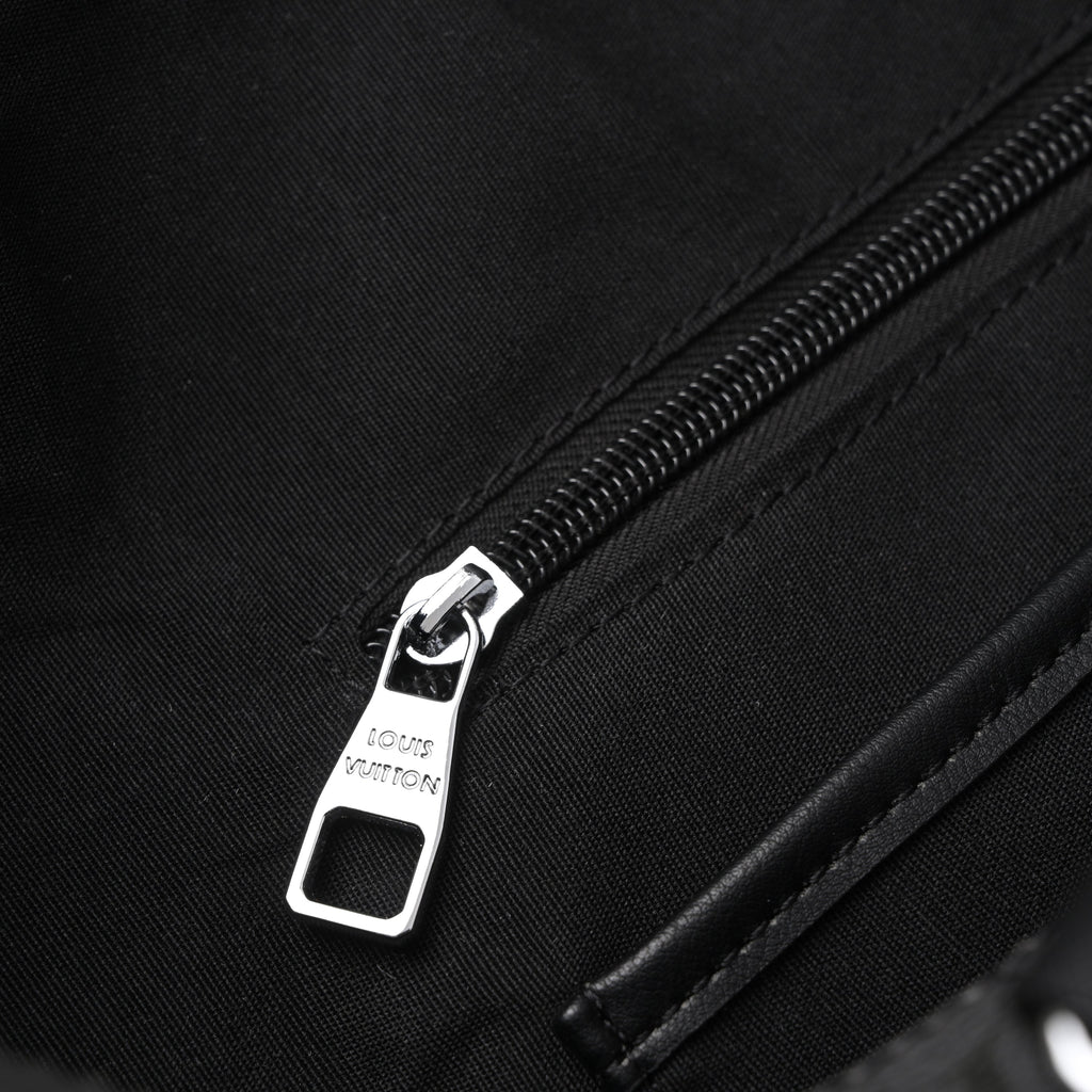Louis Vuitton Keepall Bandoulière 45 Monogram Eclipse Travel Bag product image 9, provided for visual reference and product